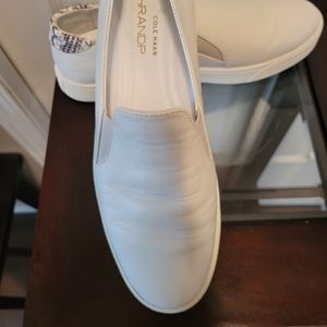 Cole Haan slip ons leather sz9